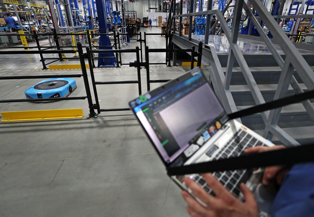 Amazon we współpracy z MIT otwiera centrum innowacji „Science Hub”