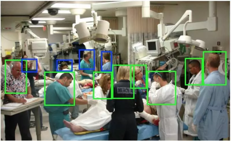 System nawigacji robotów w środowiskach klinicznych
