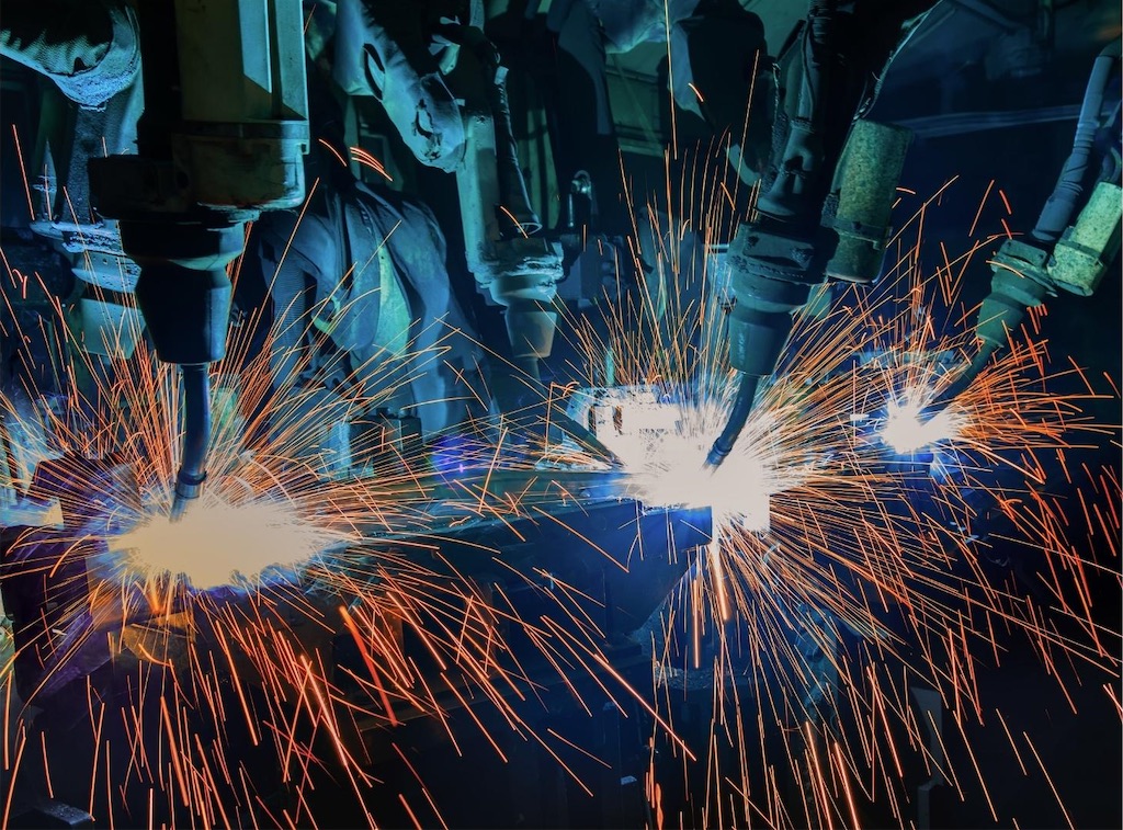 Trudności i niebezpieczeństwa w zrobotyzowanym spawaniu