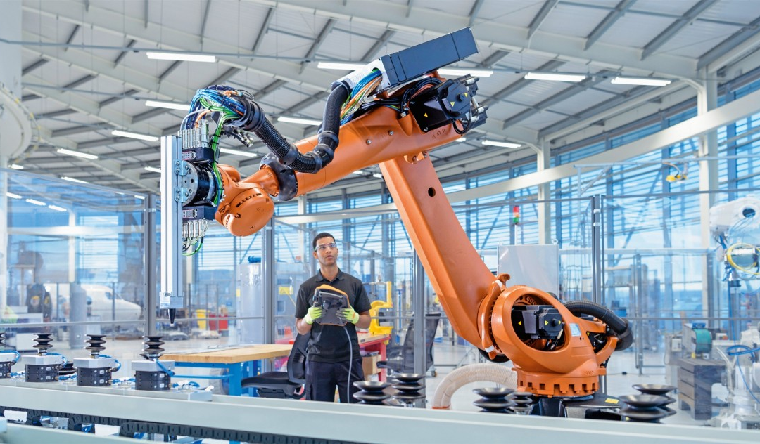 Roboty w przemyśle, a nowe miejsca pracy